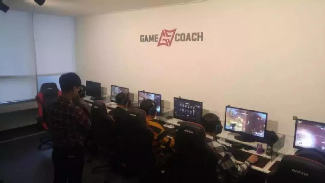 不用服兵役的韩国电竞选手,韩国职业电竞选手26岁