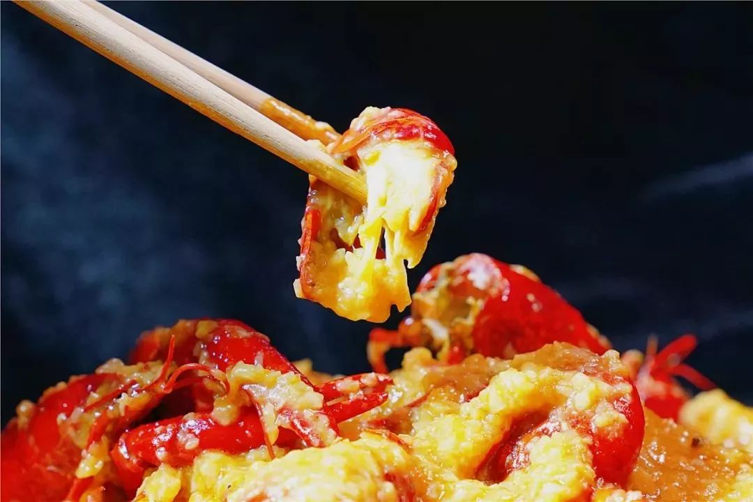 无锡小龙虾夜市,无锡小龙虾海鲜烧烤推荐