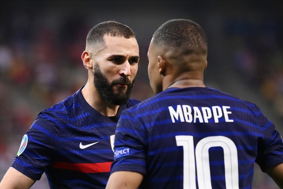 法国欧洲杯爆冷出局背后的故事,法国世界杯内讧小组出局