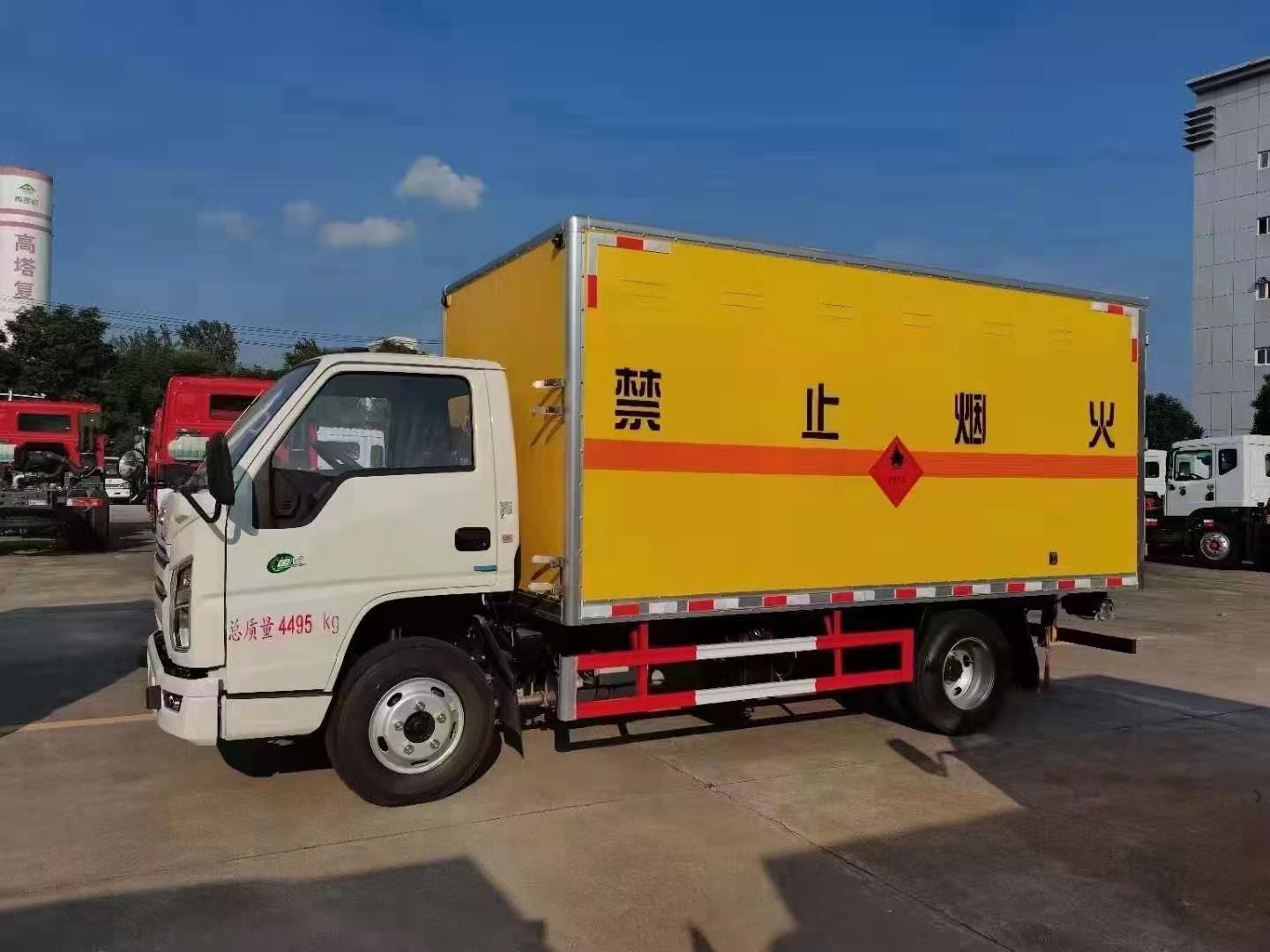 江铃特顺厢式车图片,江铃国六封闭式厢货车
