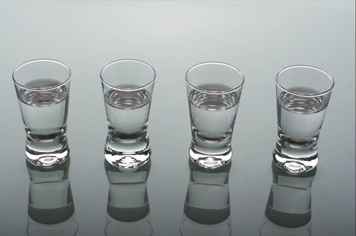 晚上喝酒吃什么菜不长胖,如何喝酒不那么伤身体