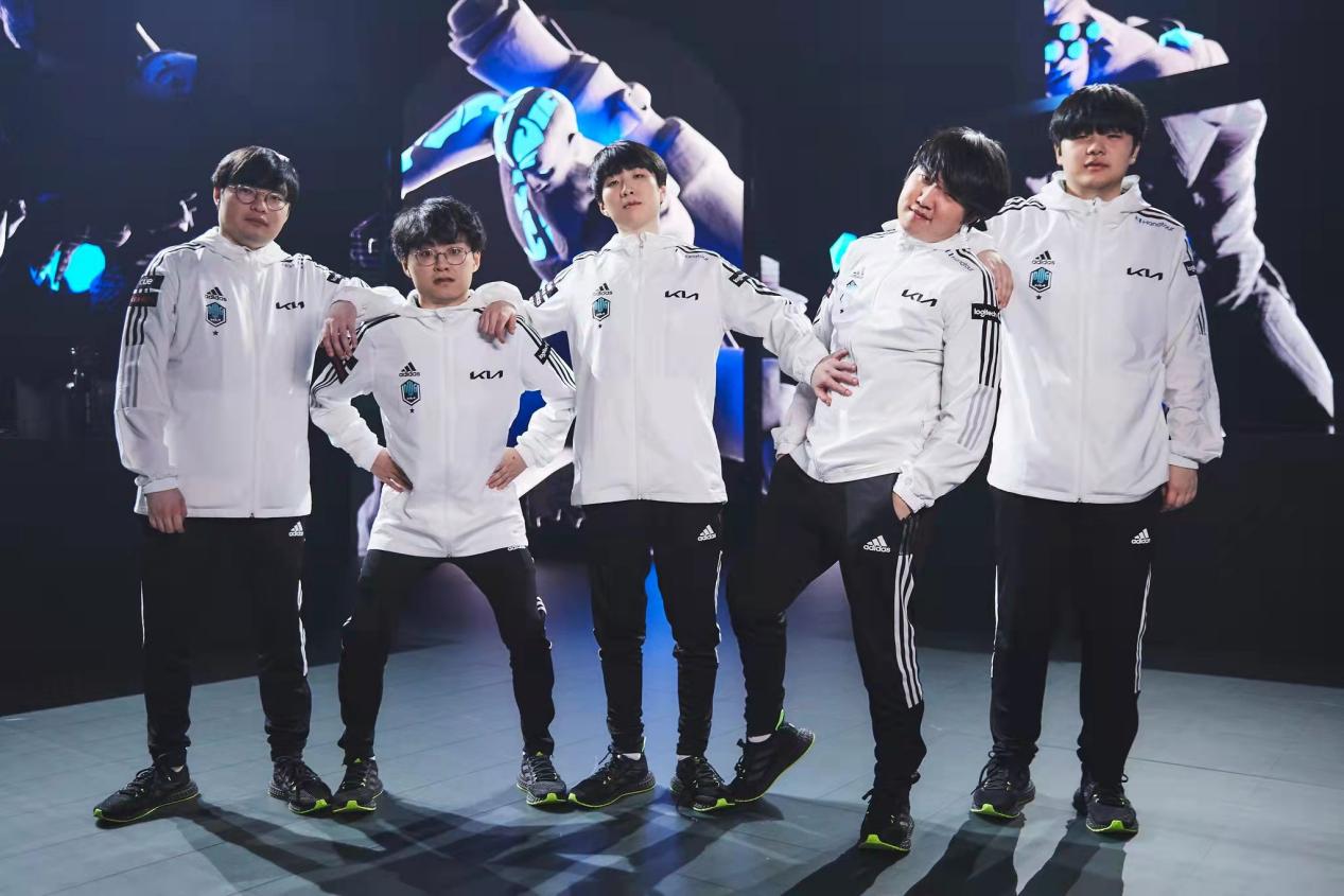 虎娘日报厂长赛后谈edg被翻盘,edg夺冠对局详情