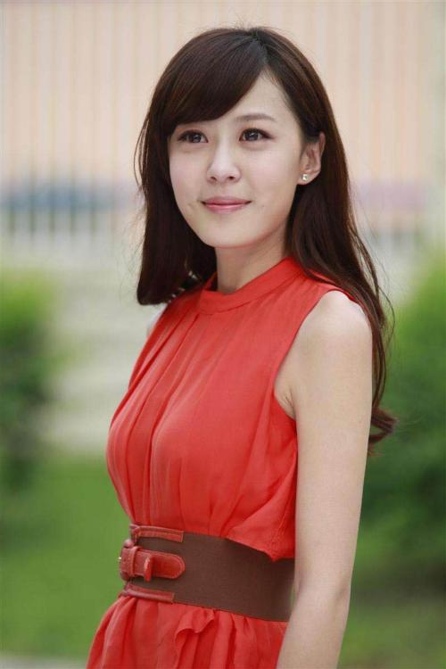 转型网红直播的10个女明星,4位网红转型成明星后现状