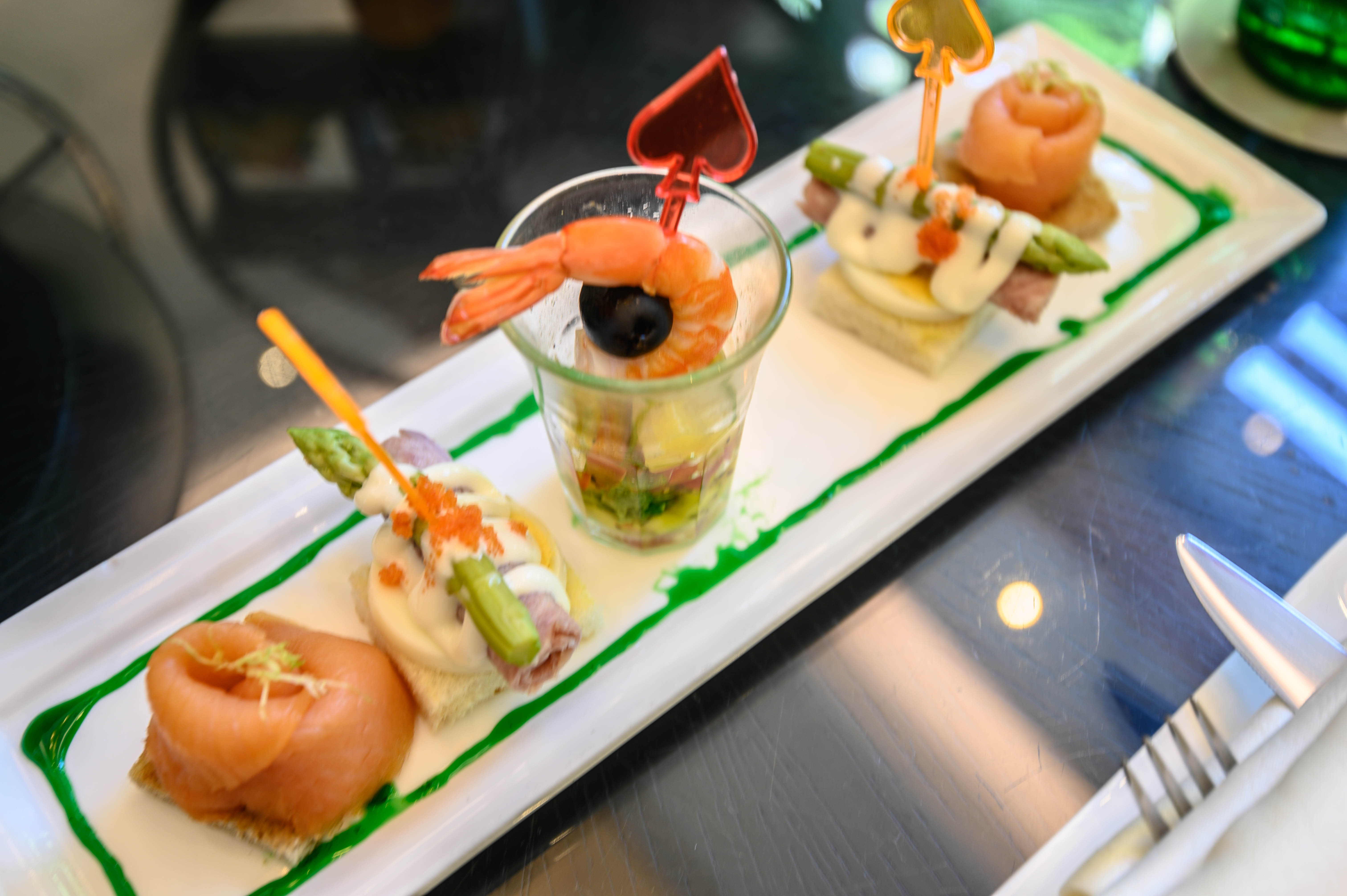 夏天的三亚海边有多热,三亚的夏天比广州和深圳都要凉快