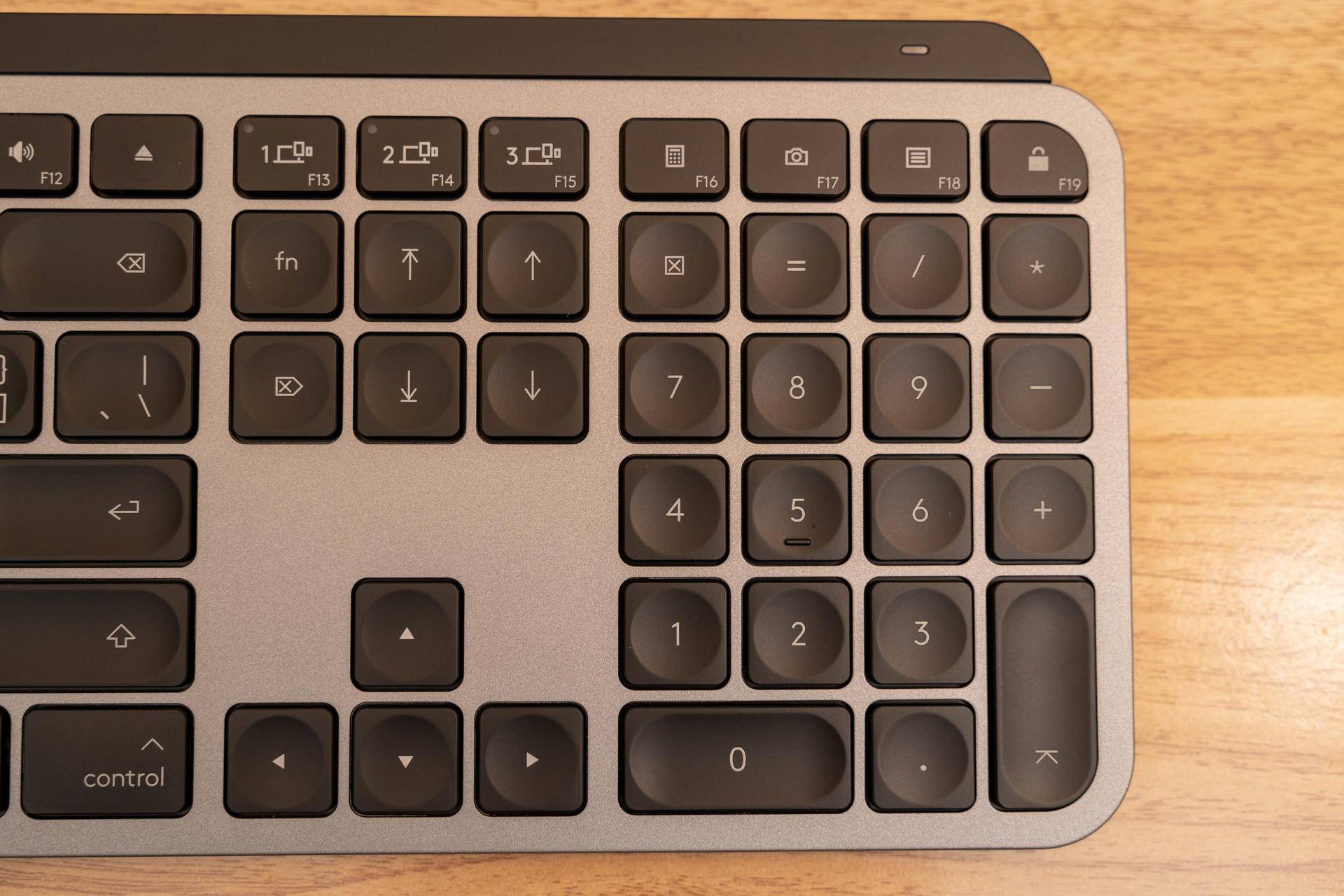 罗技mx无线机械键盘,罗技mxkeys键鼠