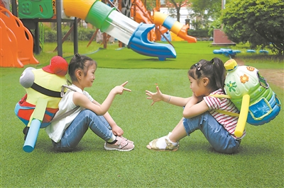 多地幼儿园面临一孩难求窘境,幼儿园开学孩子不想去怎么办