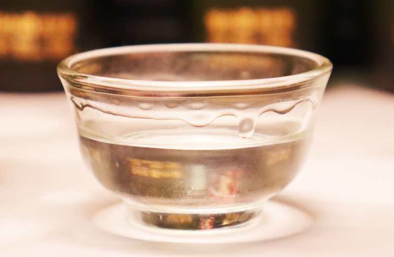 何以解忧唯有小酒,何以解忧唯有海鲜配小酒