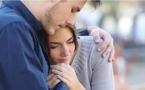 汤唯产后痛哭视频,汤唯产后