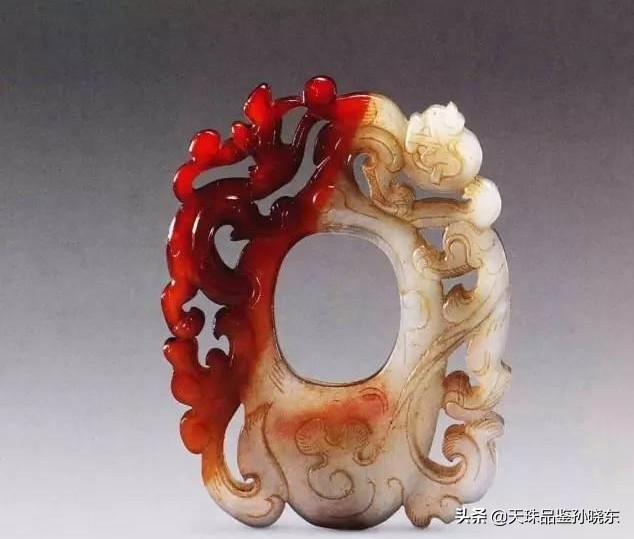 蓝沁缠丝玛瑙天珠是天然的吗,蓝沁一线药师天珠是天然的吗