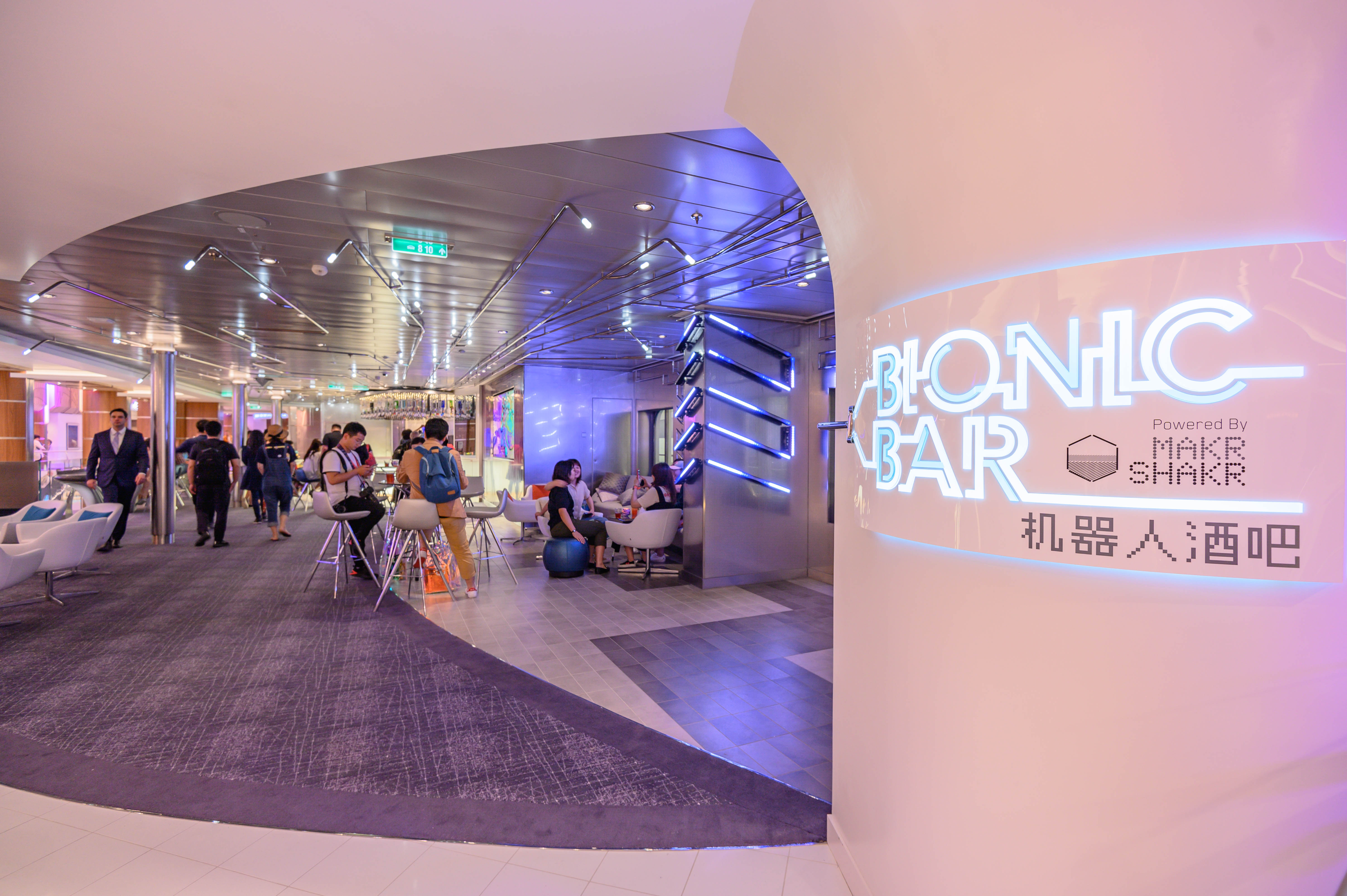 世界第一艘豪华邮轮,世界最大豪华邮轮首航