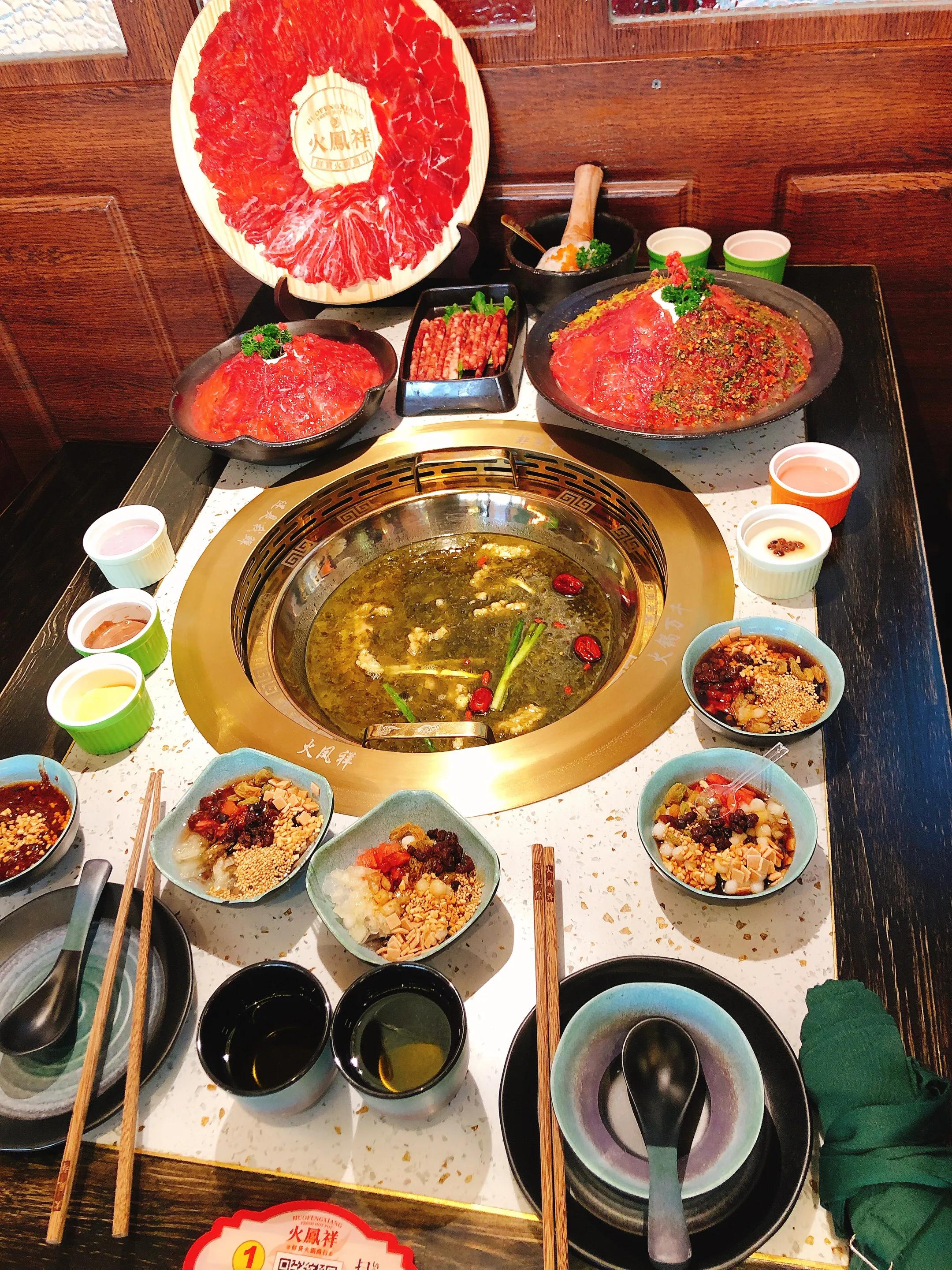 大连探店|郑恺掌柜的火凤翔鲜货火锅商行