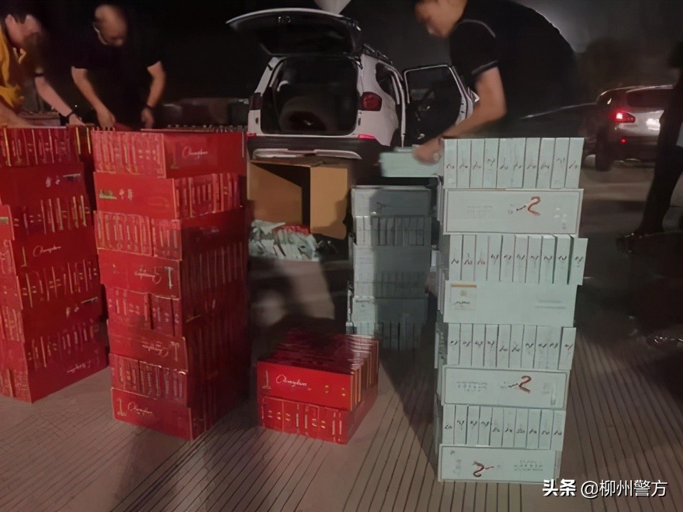 假烟贩卖超过真烟,小伙卖49条全是假烟