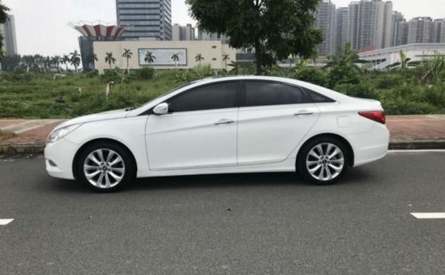 农村小伙花九万八买车,农村小伙8万买国产车