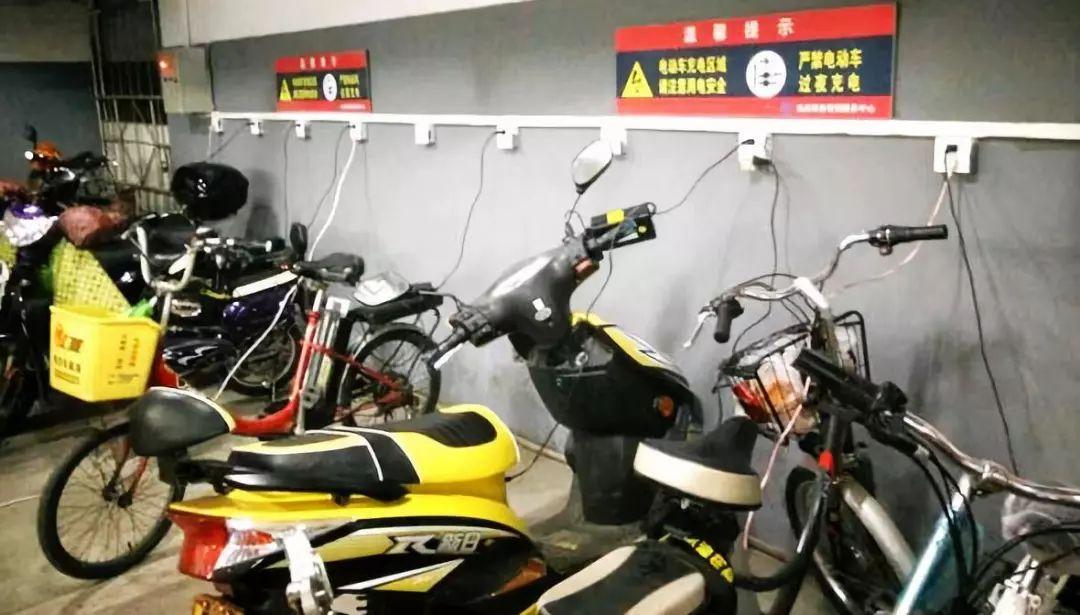 电动车电池很快充满不耐用怎么办,电动车电池如何修复及好坏判断