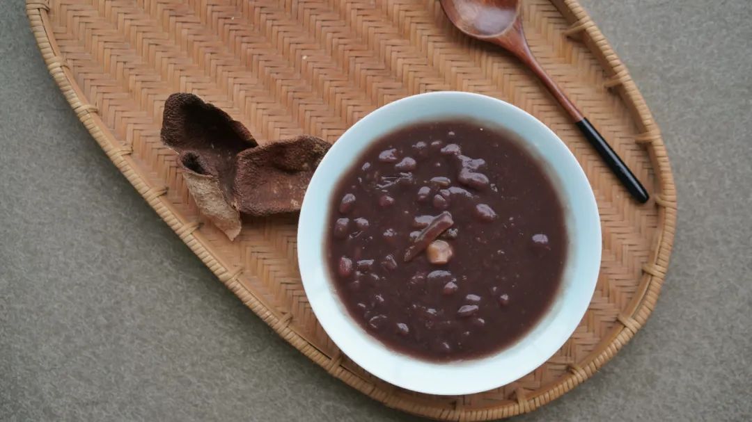 红豆陈皮水的功效祛湿吗,湿气重健脾吃什么