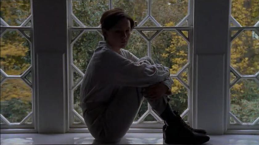 英国戏剧舞台上的女*爱性**恋：被遮盖的主体*欲情**与艰难的戏剧呈现