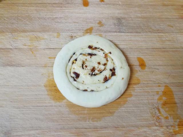 发面饼怎么做不硬又松软不放酵母,发面饼如何做不粘