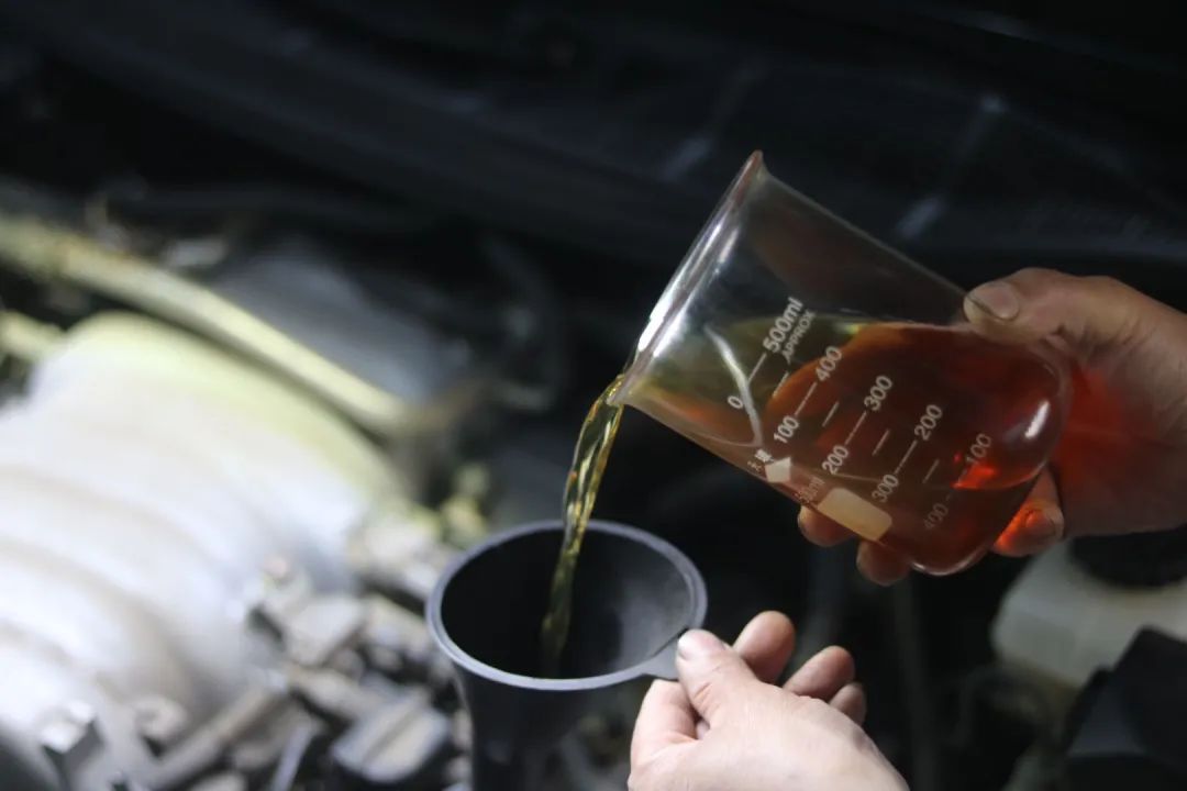 怪兽修车:翻新一辆2005年凌志LS430,当年百万经典车,满血复活