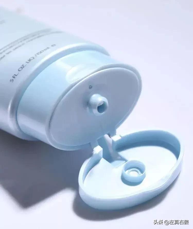 雅诗兰黛净莹柔肤洁面乳真假对比,雅诗兰黛柔肤保湿水真假