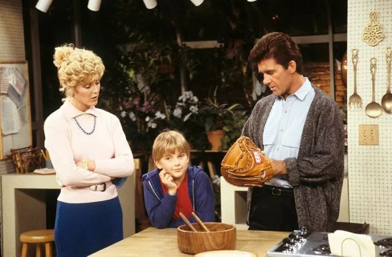 成长的烦恼美剧原版在线看,经典美剧《成长的烦恼》国语版01