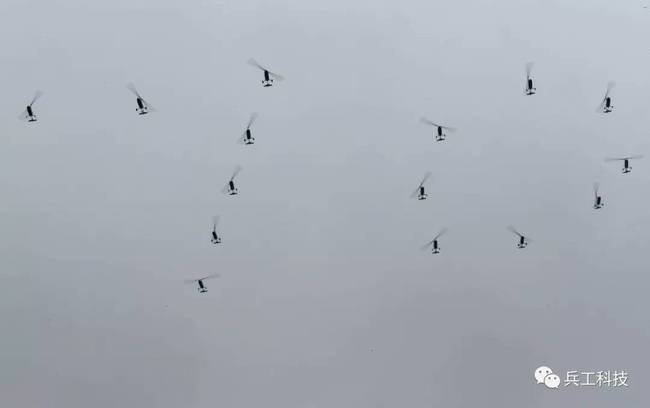 军用空中三蹦子用来执行什么任务,空中三蹦子旋翼机是否能打坦克