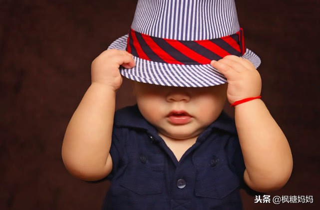 发现男孩子有发育行为怎么应对,男宝宝容易出现的情况