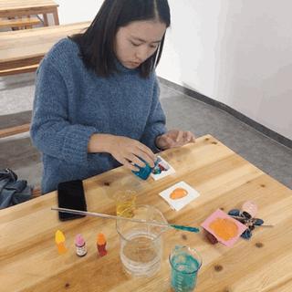 敞开心扉点亮人生——德化县女职工心理健康讲堂暨手工精油皂体验活动