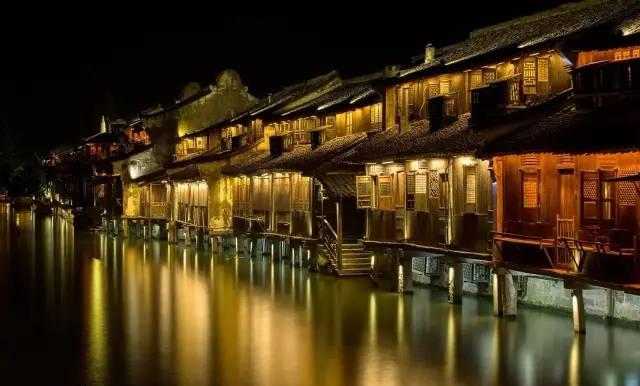 最后的枕水人家视频,最后的水乡古镇