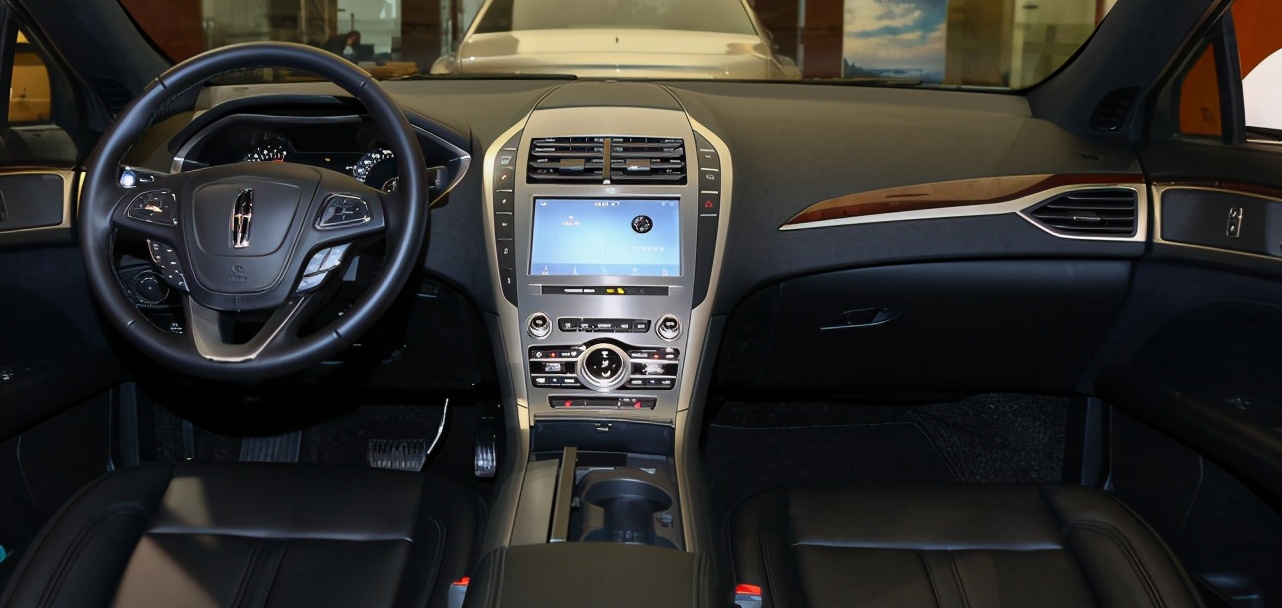 林肯mkz真实用车感受,林肯mkz开了二十万公里了