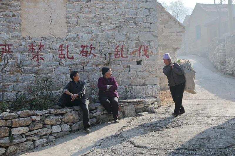 我们的老屋全部视频,我们家的老房子视频