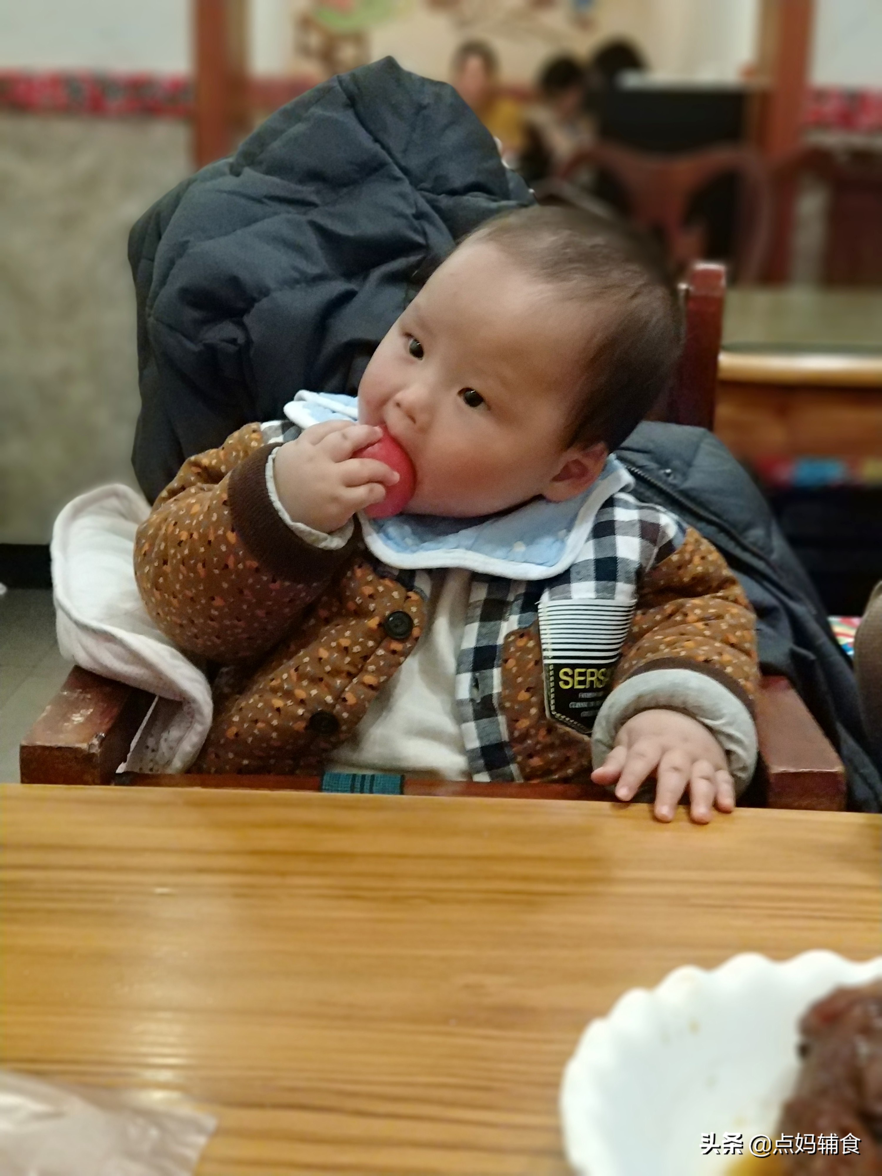 六个月宝宝不爱吃菜泥怎么办,六个月宝宝不爱吃怎么办