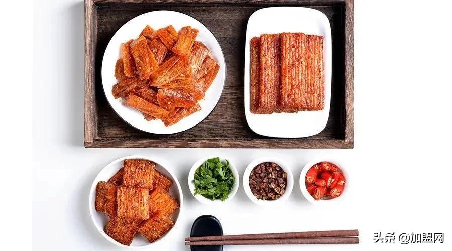 卫龙辣条逆袭背后新闻,卫龙卖辣条凭什么值600亿