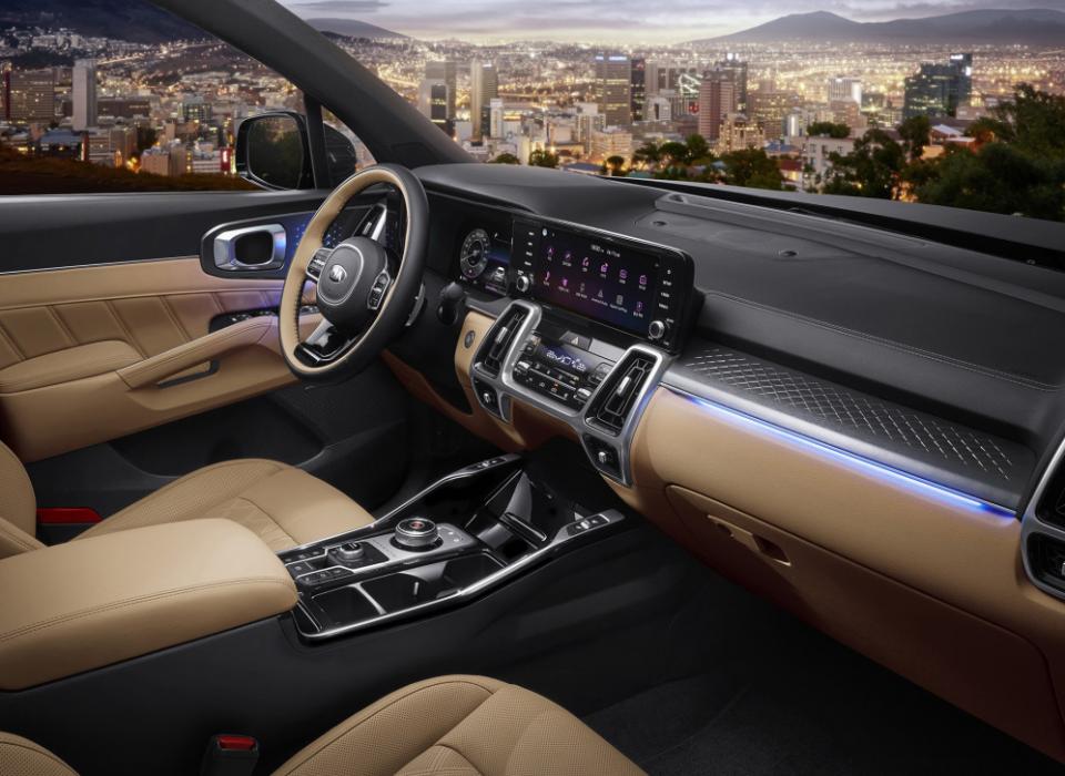 胜达和汉兰达起亚kx7,起亚嘉华和汉兰达