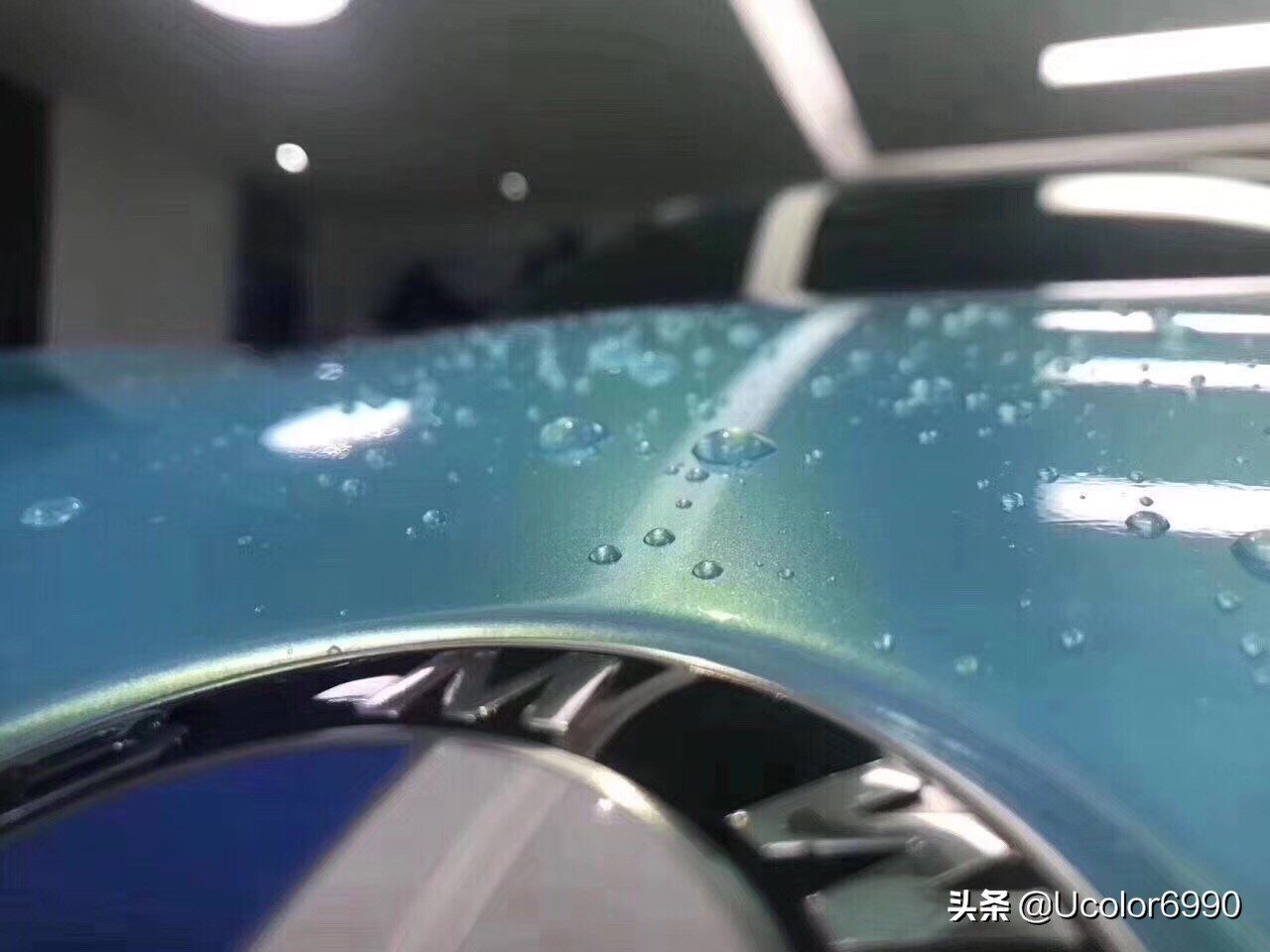 在这些珊瑚海蓝色的车里听《珊瑚海》是怎样的感受？