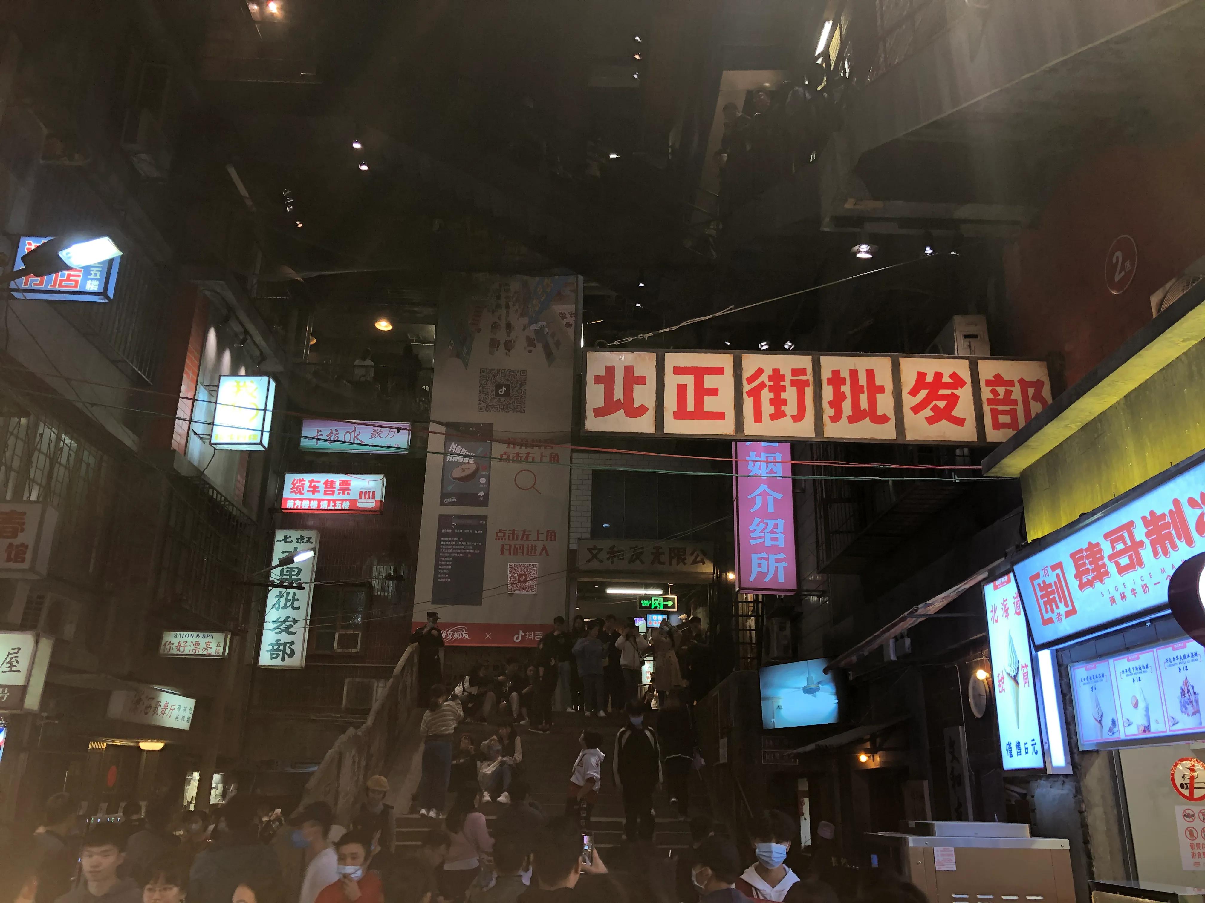 张家界武陵源天门山大峡谷三日游,张家界凤凰古城芙蓉镇六日游攻略