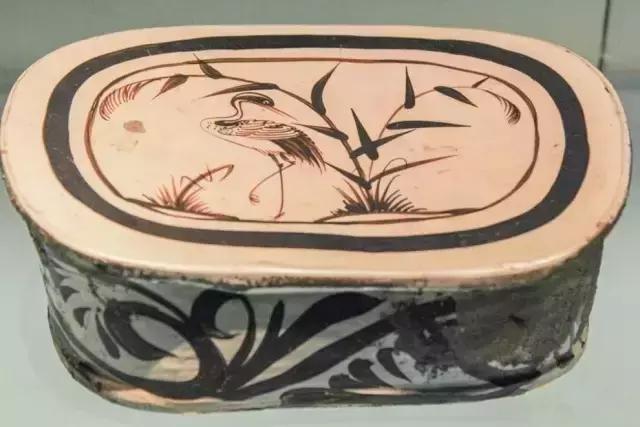 古代经典瓷枕,一枕清凉入梦来阅读