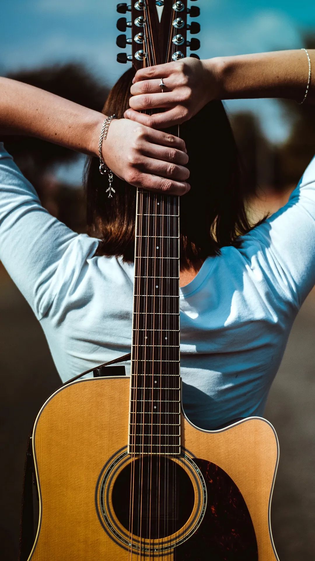 吉他壁纸手机超清全面屏,吉他图片大全唯美壁纸