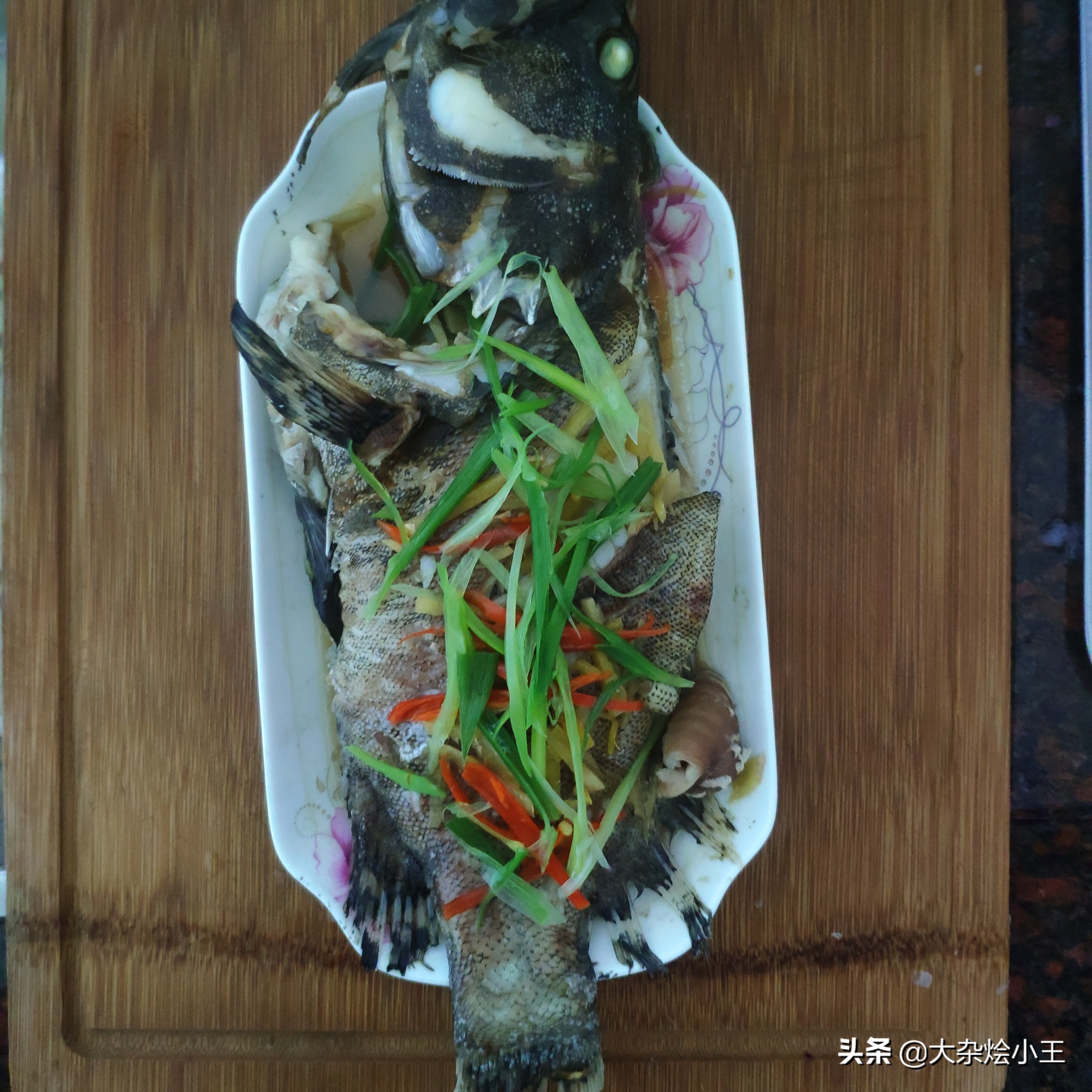 石斑鱼清蒸出来又老又柴,石斑鱼最好多大适合清蒸