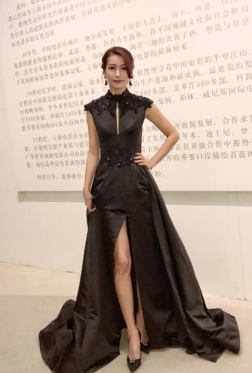 林韦君眼睛笑起来,林韦君的颜值确实是公认的