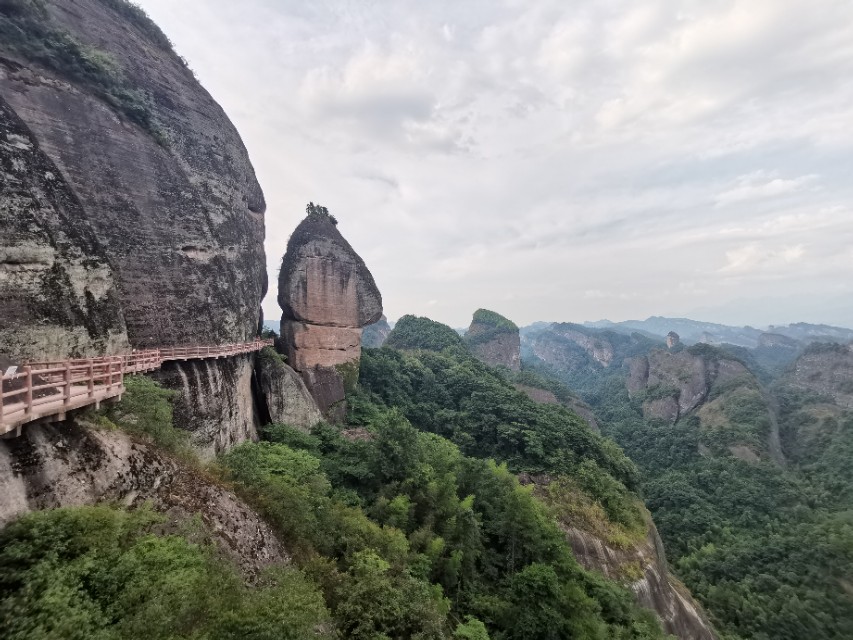 湘西张家界旅游攻略,想去桂林和张家界游玩攻略
