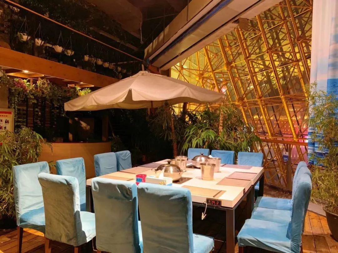 100块钱在长春能吃啥,在长春吃海鲜自助的视频