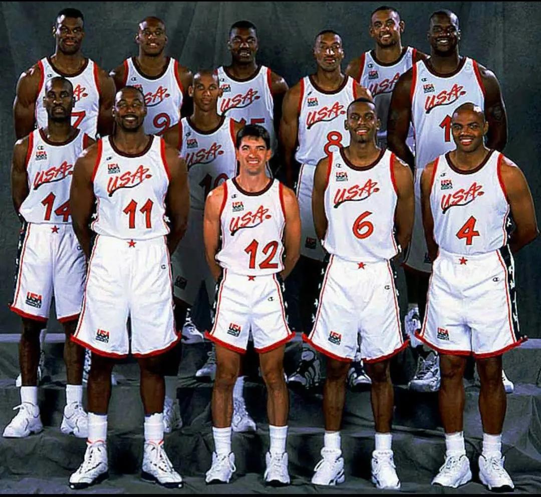 谁说中锋鞋不火?这双中锋鞋火到离谱!保罗也爱穿