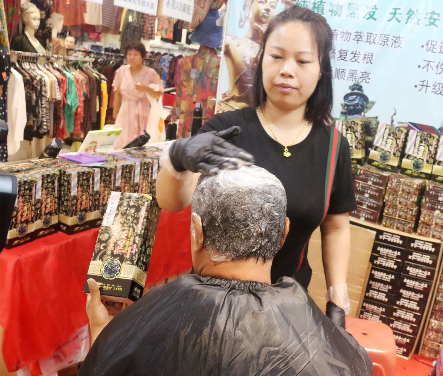 大兴水晶港苏州丝绸外贸服装商品购物大集7月26日盛大开启