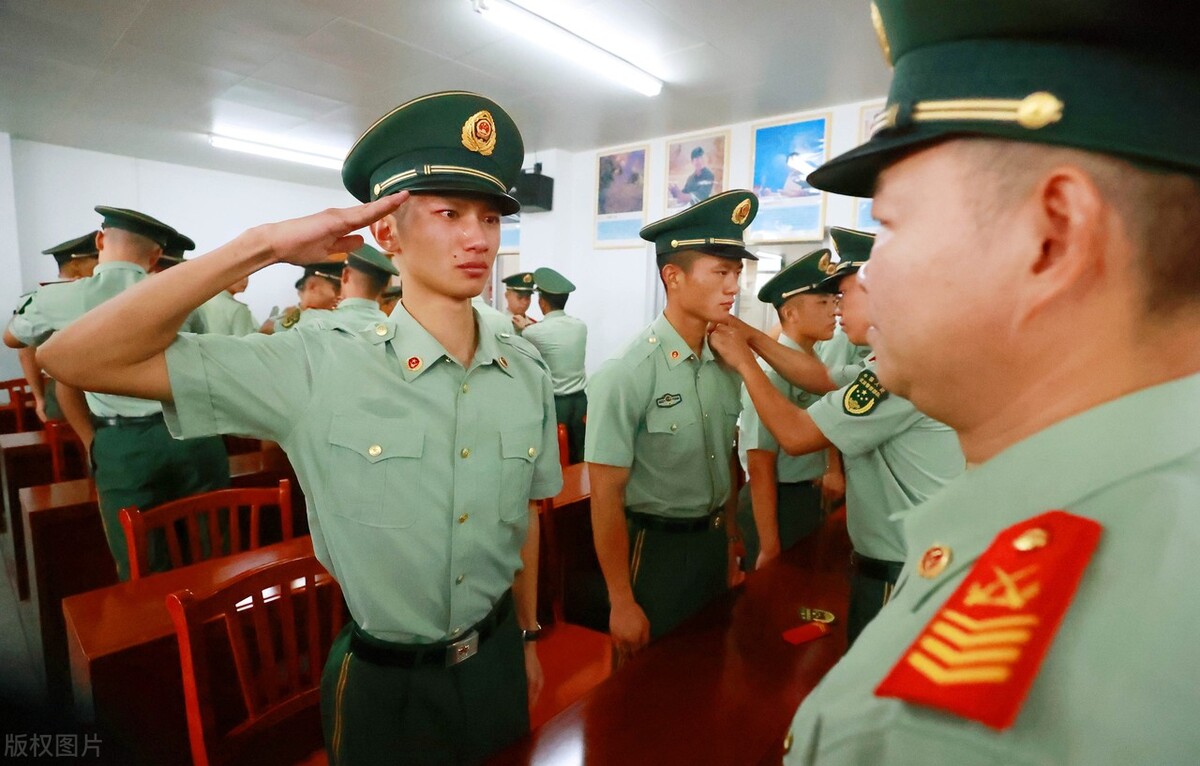 二期士官退伍适合做什么,小王退伍创业