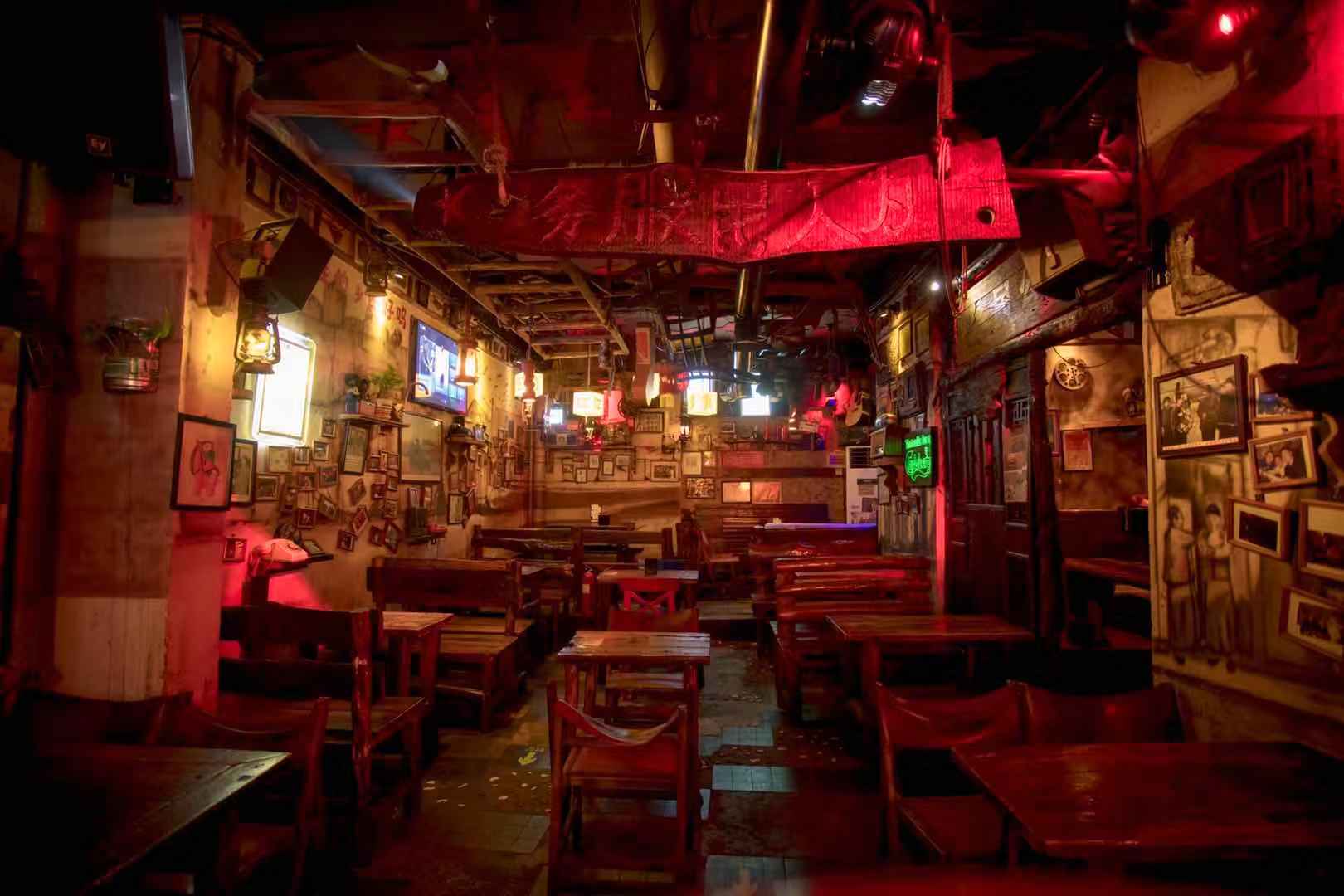 郑州哪里有好玩的酒吧？郑州酒吧排名一览