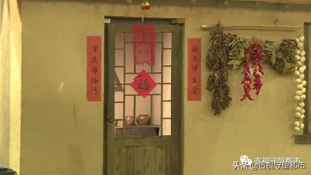 大年三十的春联有哪些,全国各地贴春联的习俗