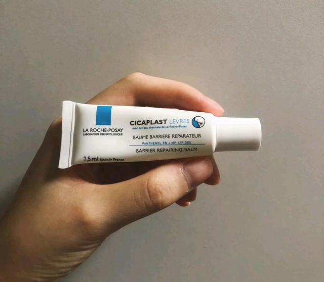 5款实力派润唇膏盘点,润唇膏好物推荐视频