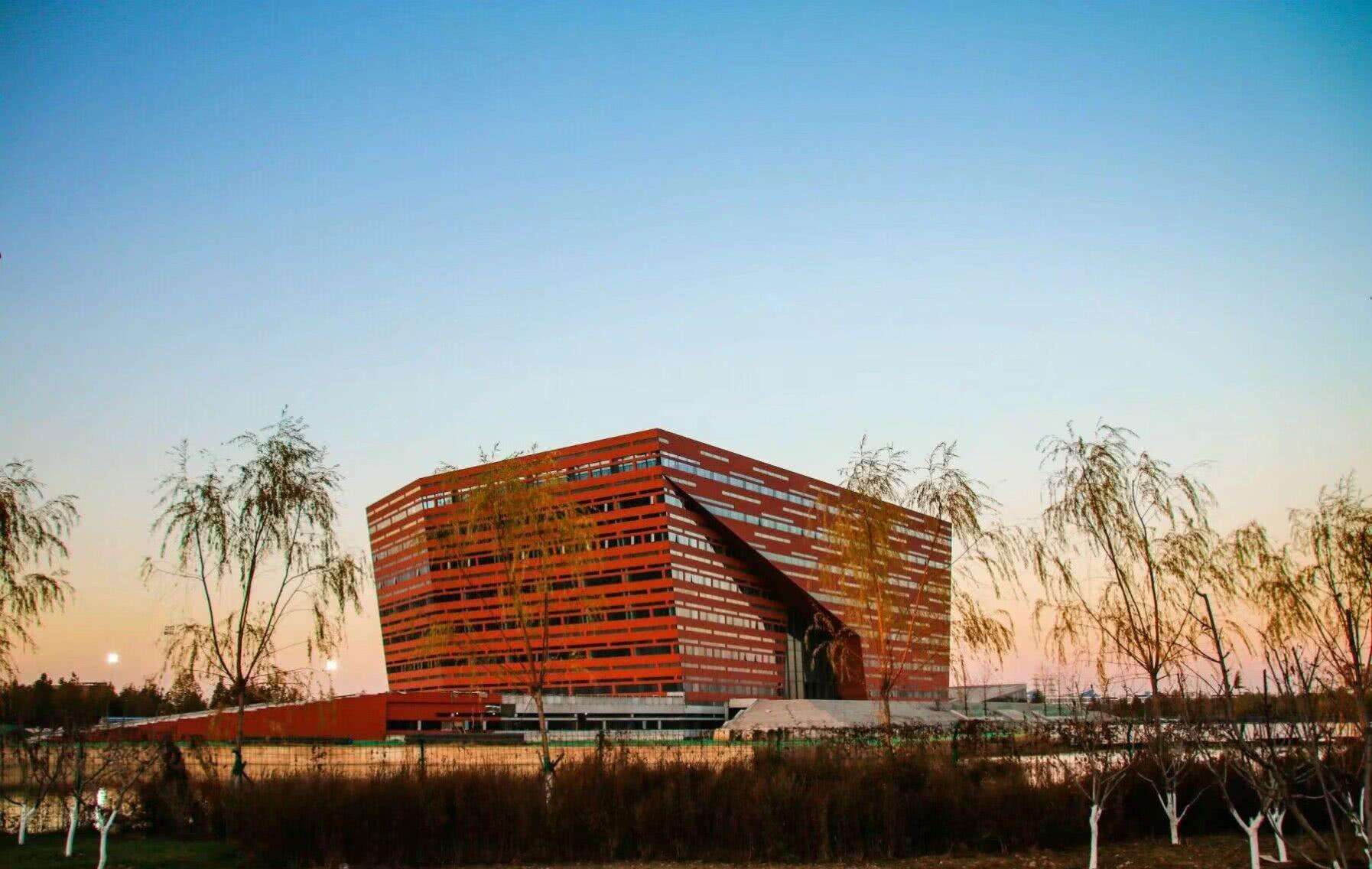 河北省最好的4所大学，第3所是军校，毕业等同铁饭碗，值得报考