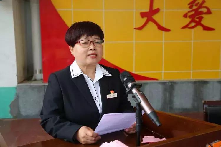 首届学校体育节暨秋季田径运动会,全市中学生田径运动会隆重开幕