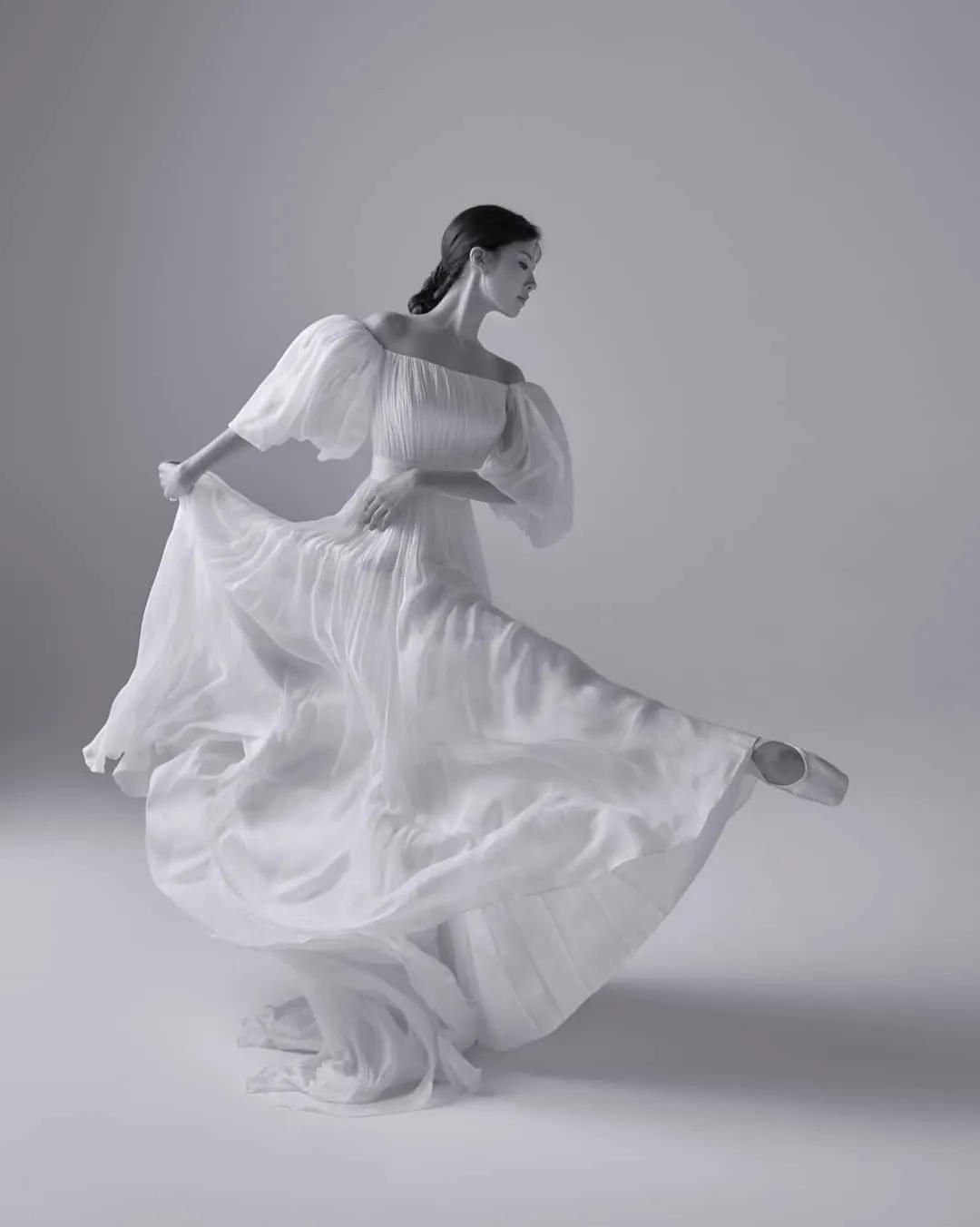 世上怎么有这么讨厌又这么美的女二？居然还这么种草